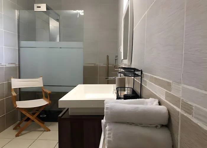 De La Vallee De Guera Holiday home