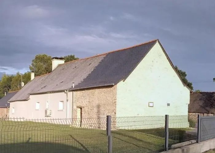 De La Vallee De Guera Holiday home *